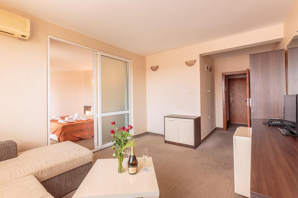 Flagman Hotel Szozopol Kültér fotó